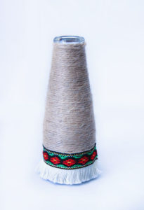 sticluta motive traditionale