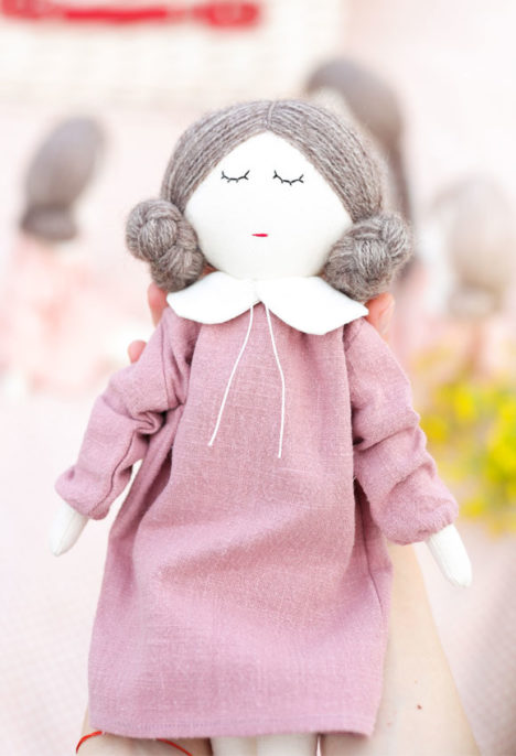 Papusa Adorable ballerina - "Cherry"