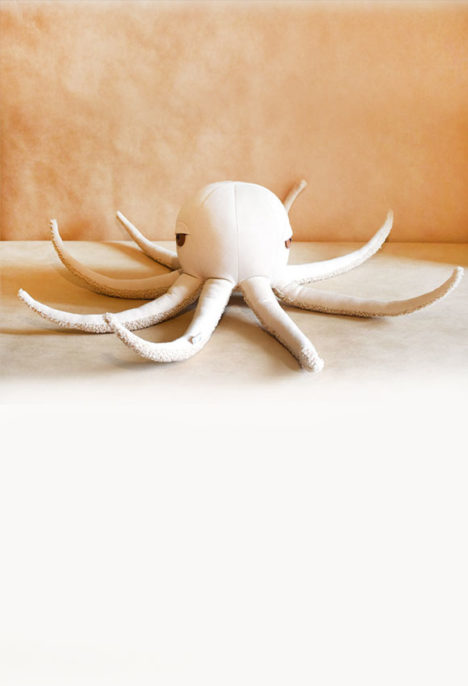 Figurina decorativa handmade - "Caracatita"