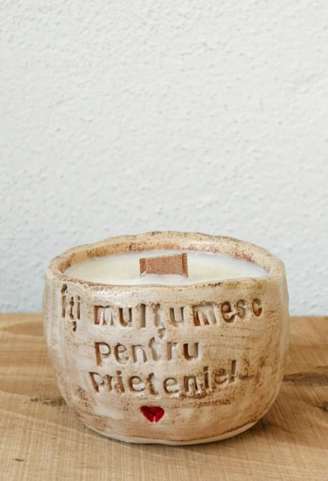 Lumanare parfumata "Iti multumesc pentru prietenie"