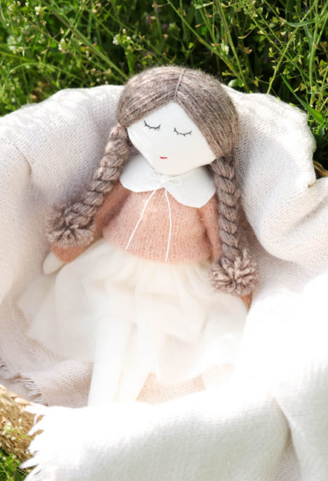 Papusa Adorable ballerina - "Autumn"